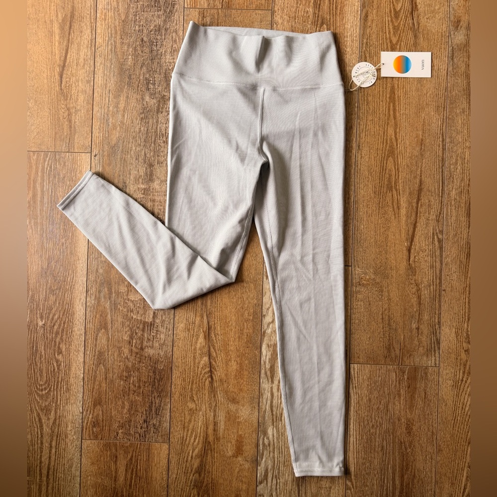 Vuori LUX Rib Studio Legging NWT
